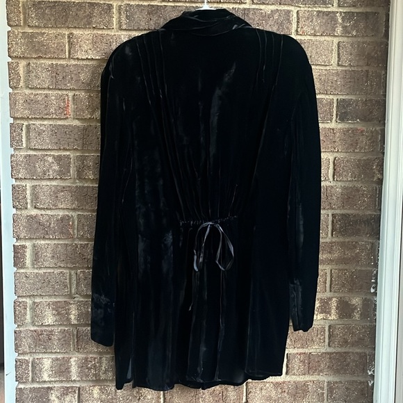 J. Jill button front black velour collared top tunic tie in back size Medium - Picture 6 of 9